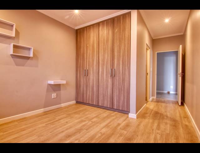 1 BEDROOM APARTMENT TO LET IN MORNINGSIDE